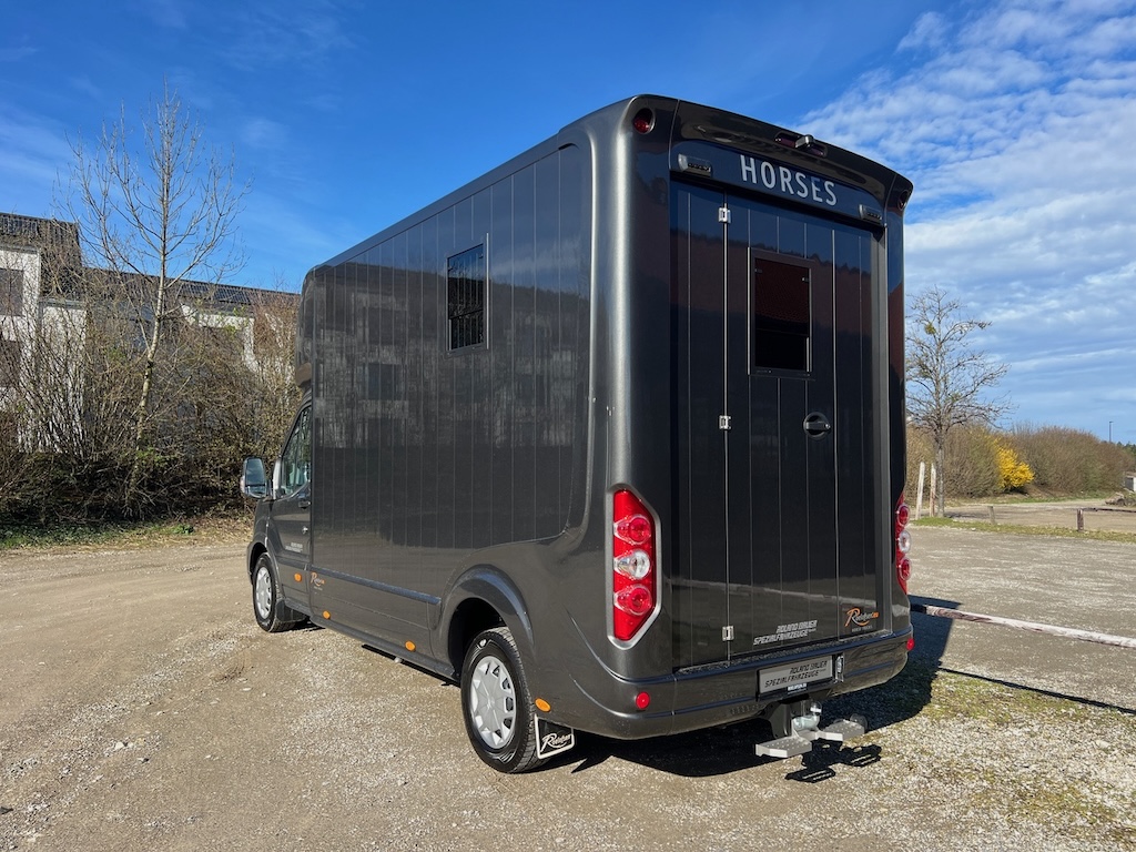 FORD Roelofsen Parados Sport 2-Pferdetransporter