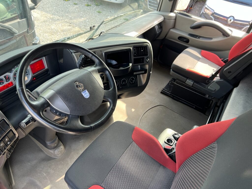 Renault Magnum Sattelzugmaschine LKW Low Liner