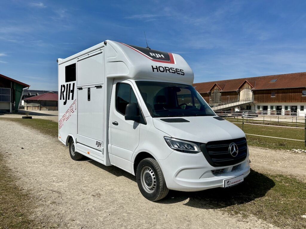RJH SPORT Mercedes-Benz 419 Sprinter 2-Pferdetransporter