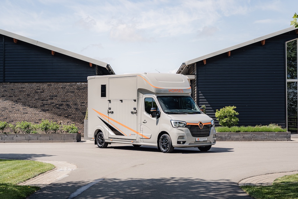 Renault Roelofsen Yorse 2-Pferdetransporter - Special Edition 2025