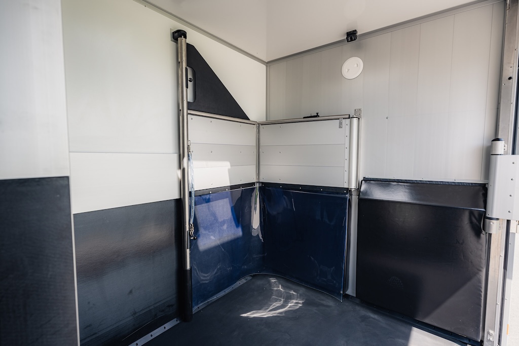 Renault Roelofsen Yorse 2-Pferdetransporter - Special Edition 2025