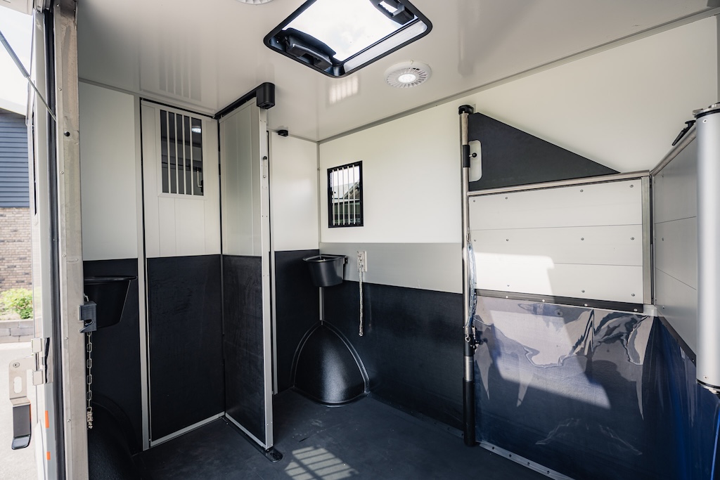 Renault Roelofsen Yorse 2-Pferdetransporter - Special Edition 2025