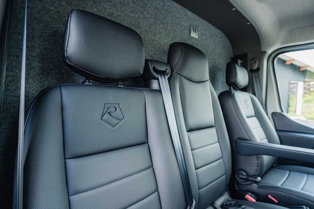 Renault Roelofsen Yorse 2-Pferdetransporter - Special Edition 2025