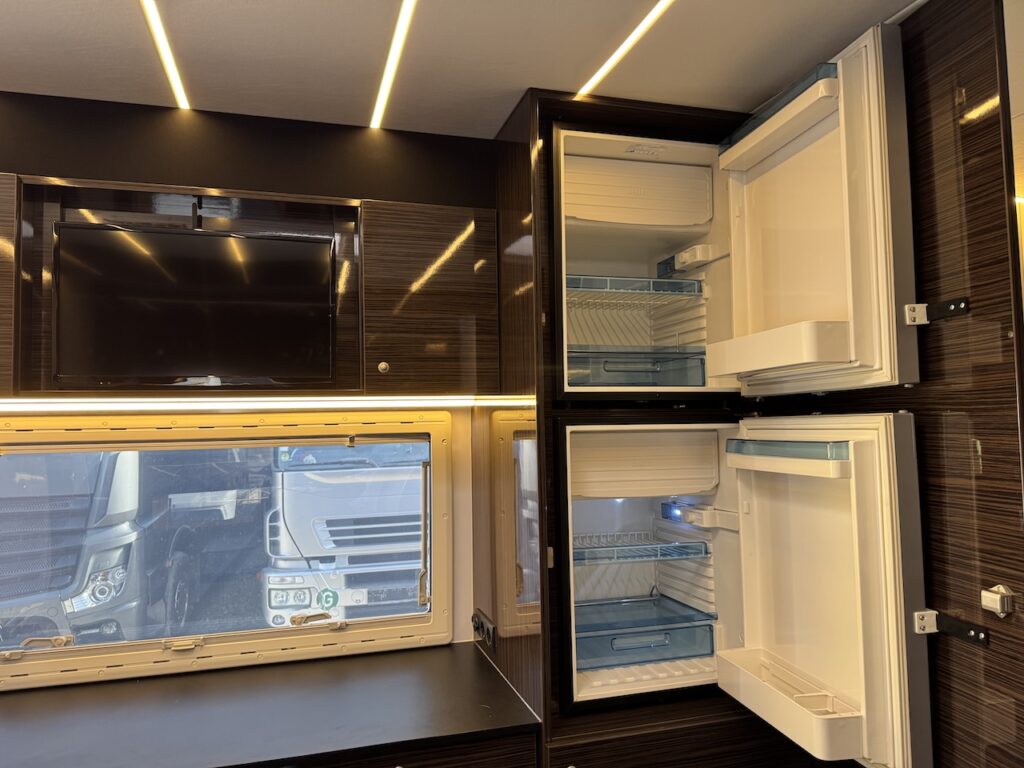 RJH 675 Wohnanhänger mit Slide-Out - absolutes Einzelstück