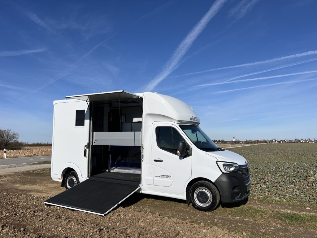 Renault Master Pferdetransporter ROELOFSEN YORSE nur noch 1x vorhanden SONDERPREIS
