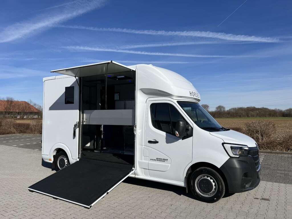 Renault Master Pferdetransporter ROELOFSEN YORSE nur noch 1x vorhanden SONDERPREIS