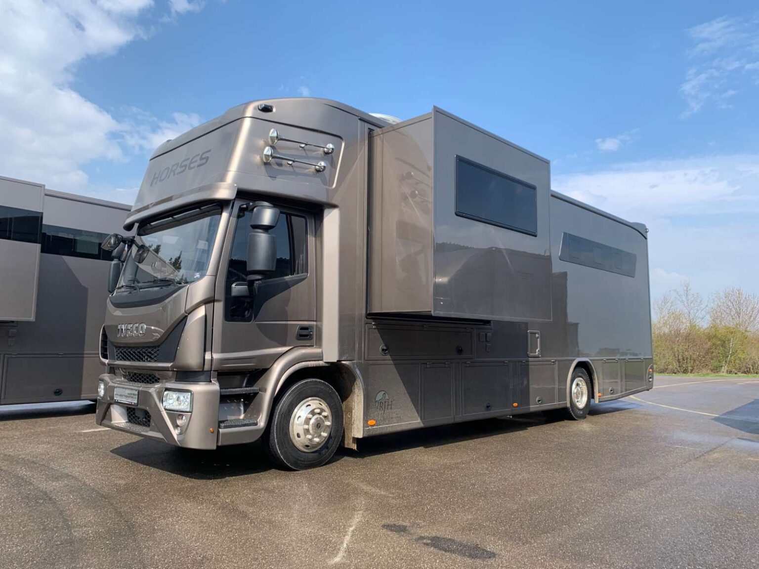 Referenzen - RJH Horsetransporters
