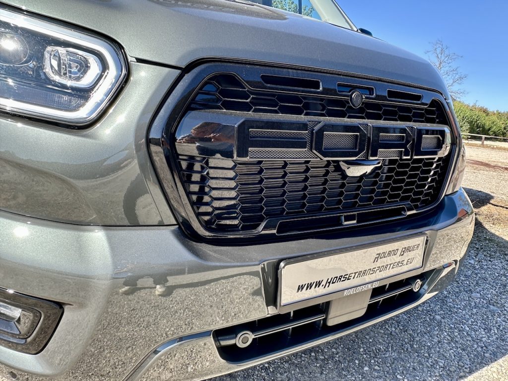 Ford Roelofsen Parados Sport 2-Pferdetransporter Automatik Neu - sofort verfügbar!