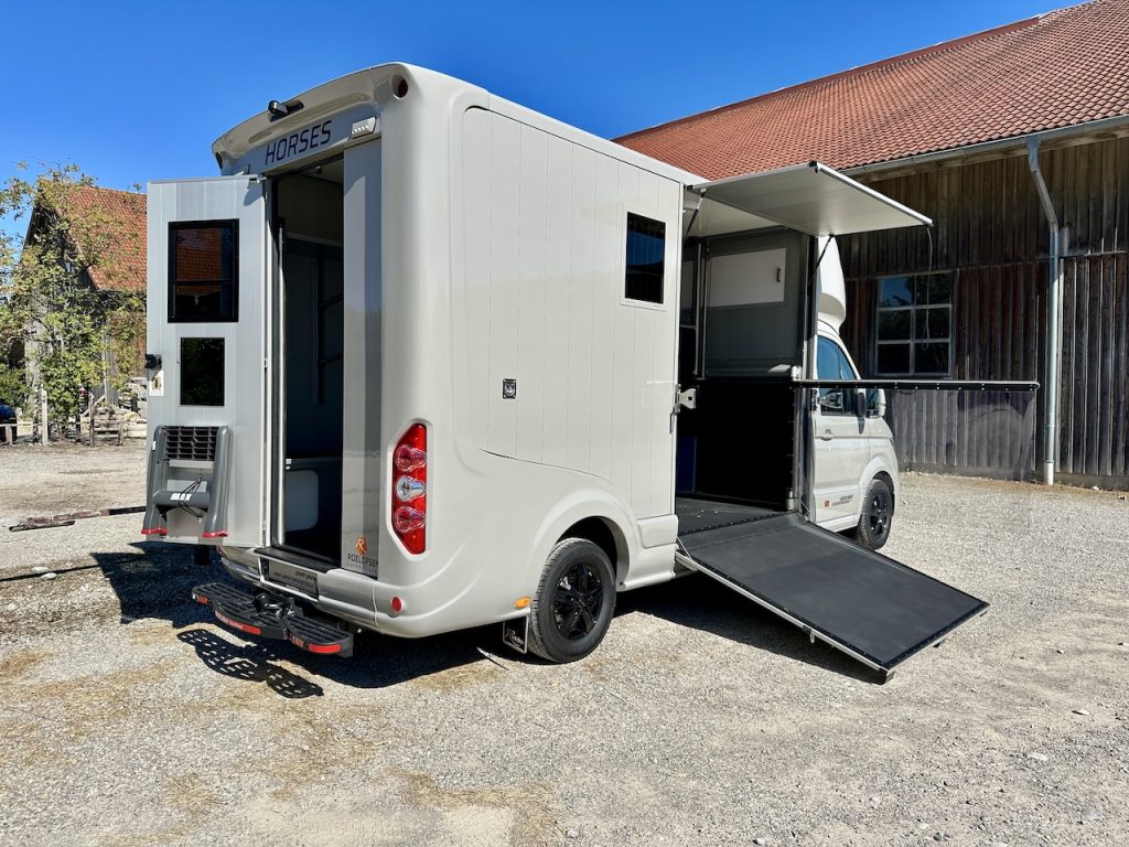 MAN Roelofsen Parados Sport XL 2-Pferdetransporter Automatik Neu LKW