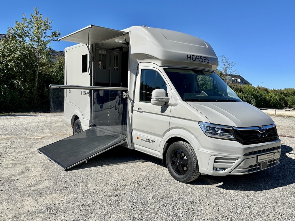 MAN Roelofsen Parados Sport XL 2-Pferdetransporter Automatik Neu LKW