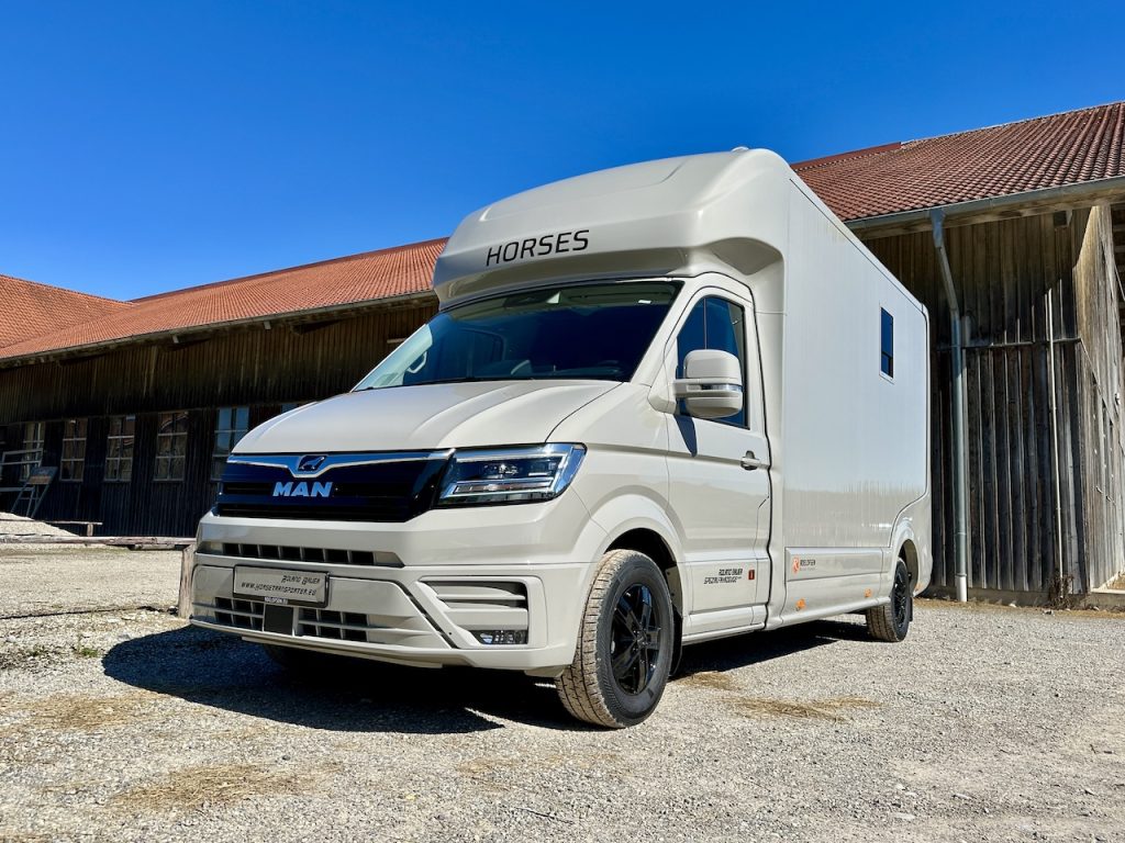 MAN Roelofsen Parados Sport XL 2-Pferdetransporter Automatik Neu LKW