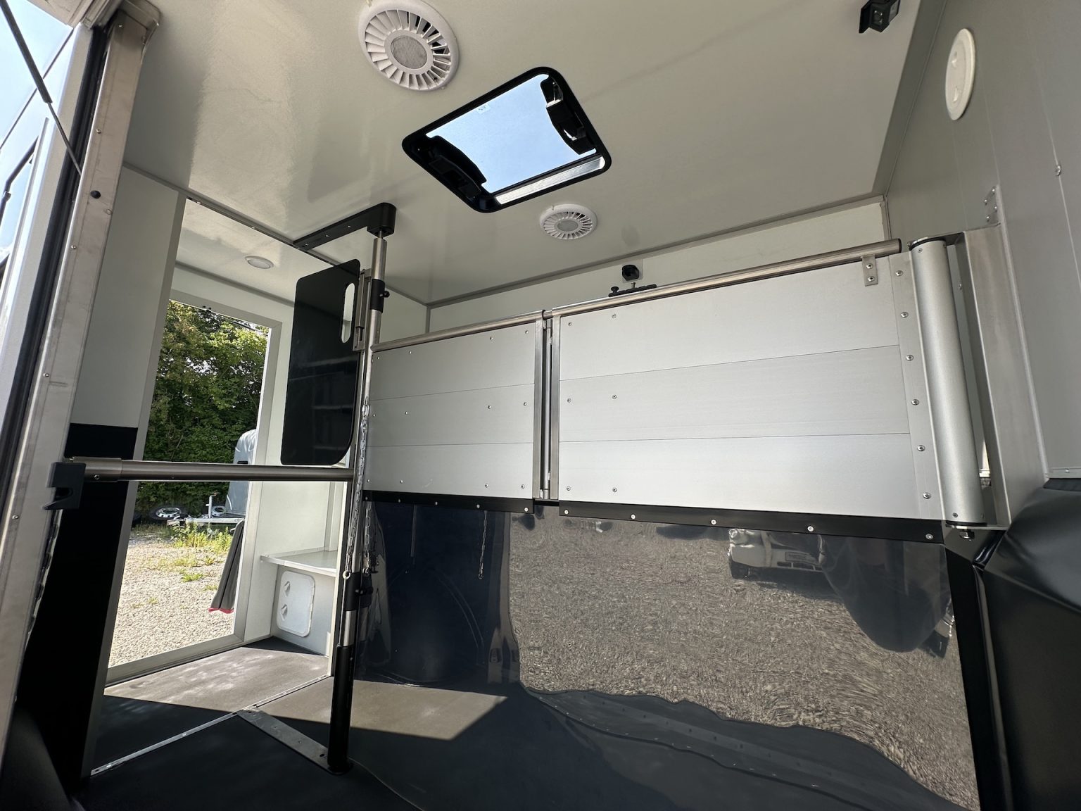 Roelofsen Yorse Pferdeabteil